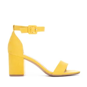 Chinese Laundry Women's Jody in Yellow