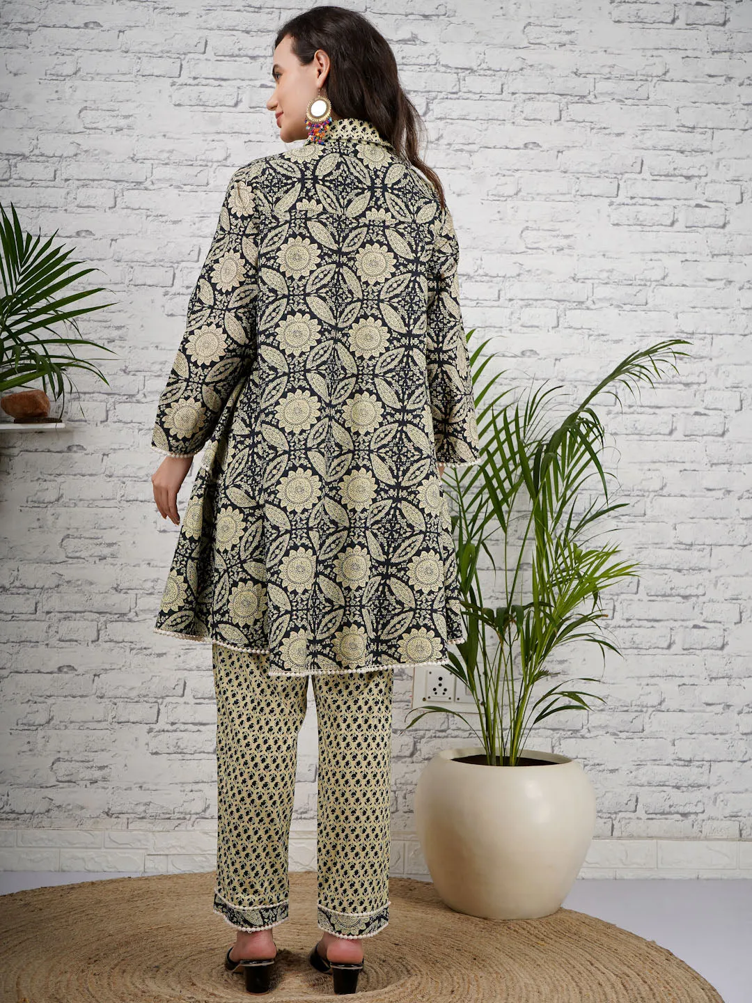 ELINA - GREEN PRINTED KURTA AND MATCHING TROUSER WITH EMBROI MATERNITY CO-ORDS SET