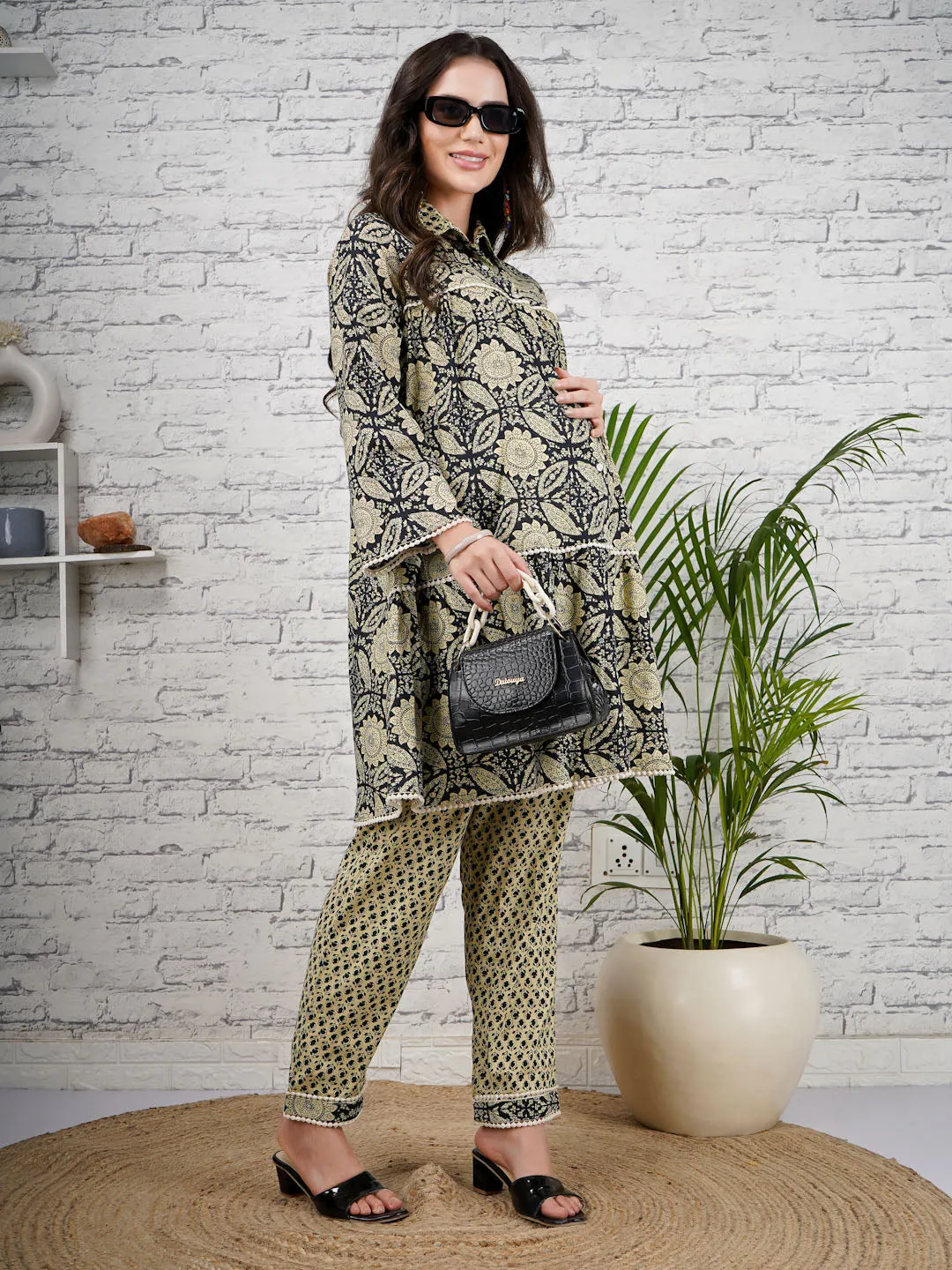 ELINA - GREEN PRINTED KURTA AND MATCHING TROUSER WITH EMBROI MATERNITY CO-ORDS SET