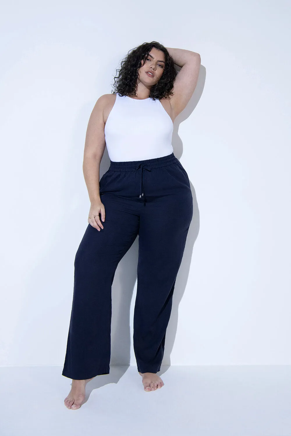 Everyday Linen Trousers - Navy