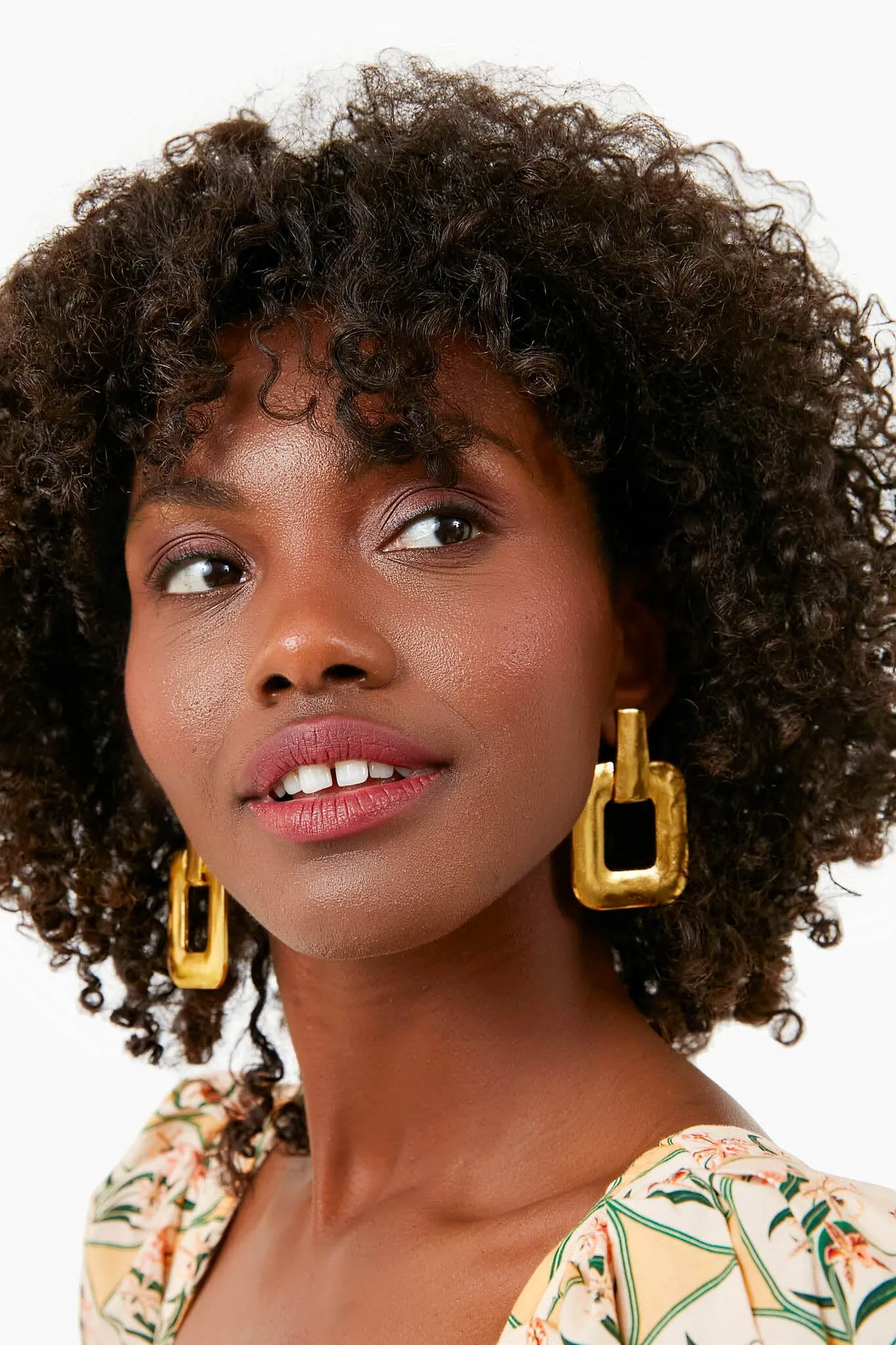 Gold Mod Square Earrings