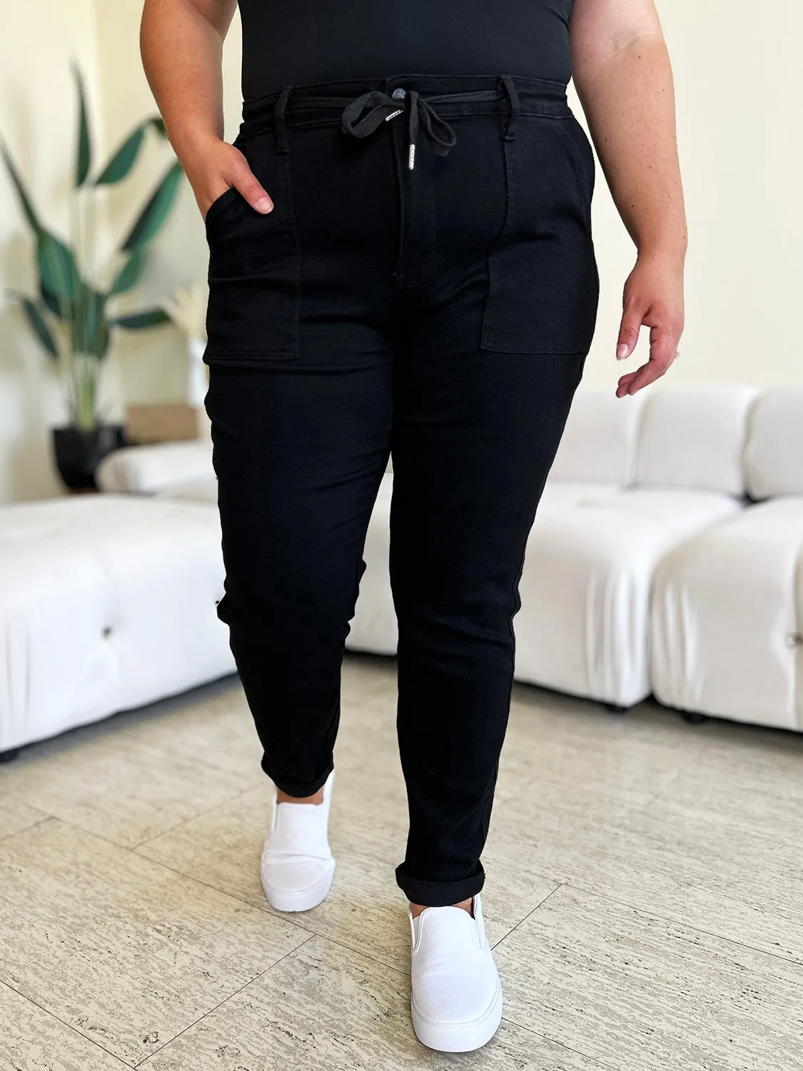 Judy Blue High Waist Double Roll Cuff Jeans in Black