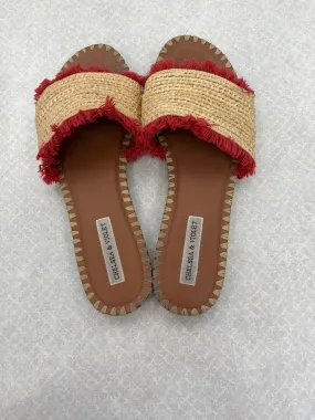 Tan Sandals Flats Chelsea And Violet, Size 8.5