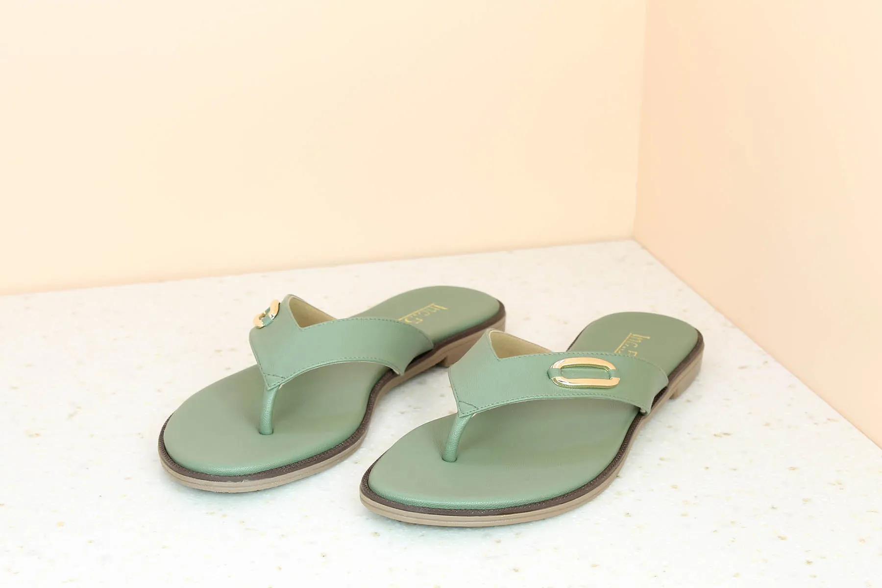 Women Green Solid Open Toe Flats