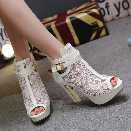 Women hollow floral lace peep toe platform buckle strap high heels