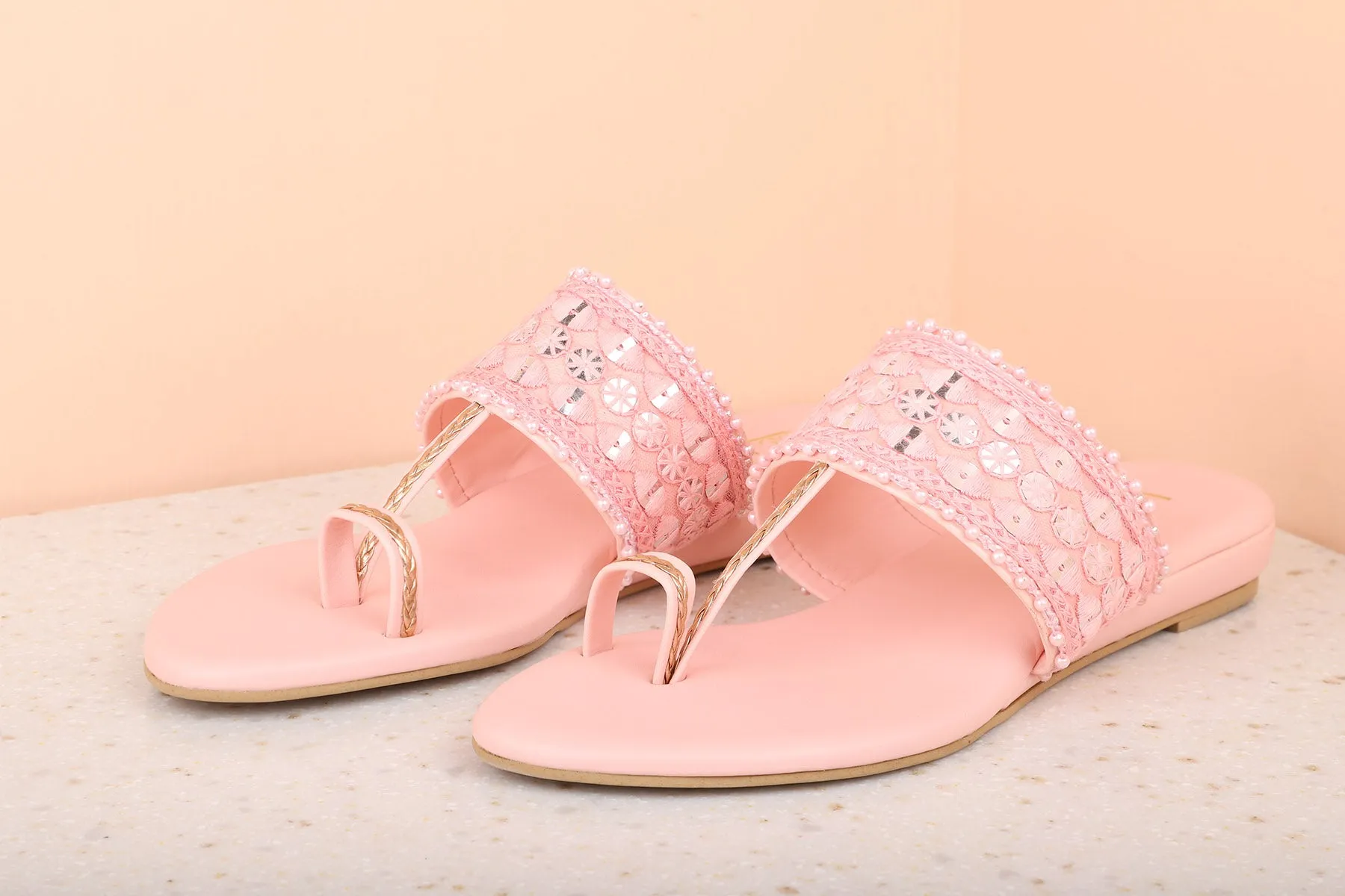 Women Pink Ethnic One Toe Flats