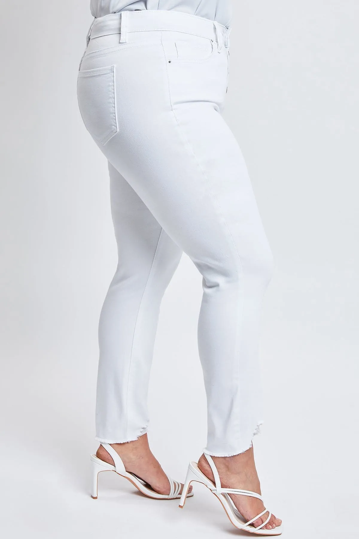 Women's Plus Size Sustainable Button Fly Skinny Jeans